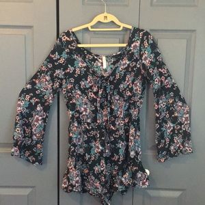Floral bell sleeve romper